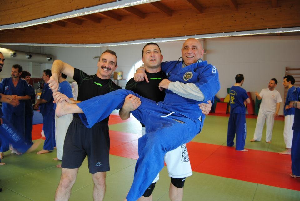 Stage difesa personale, tenuto da Alessandro e Paolo