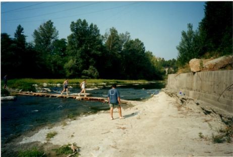 passerella sul fiume (2003)