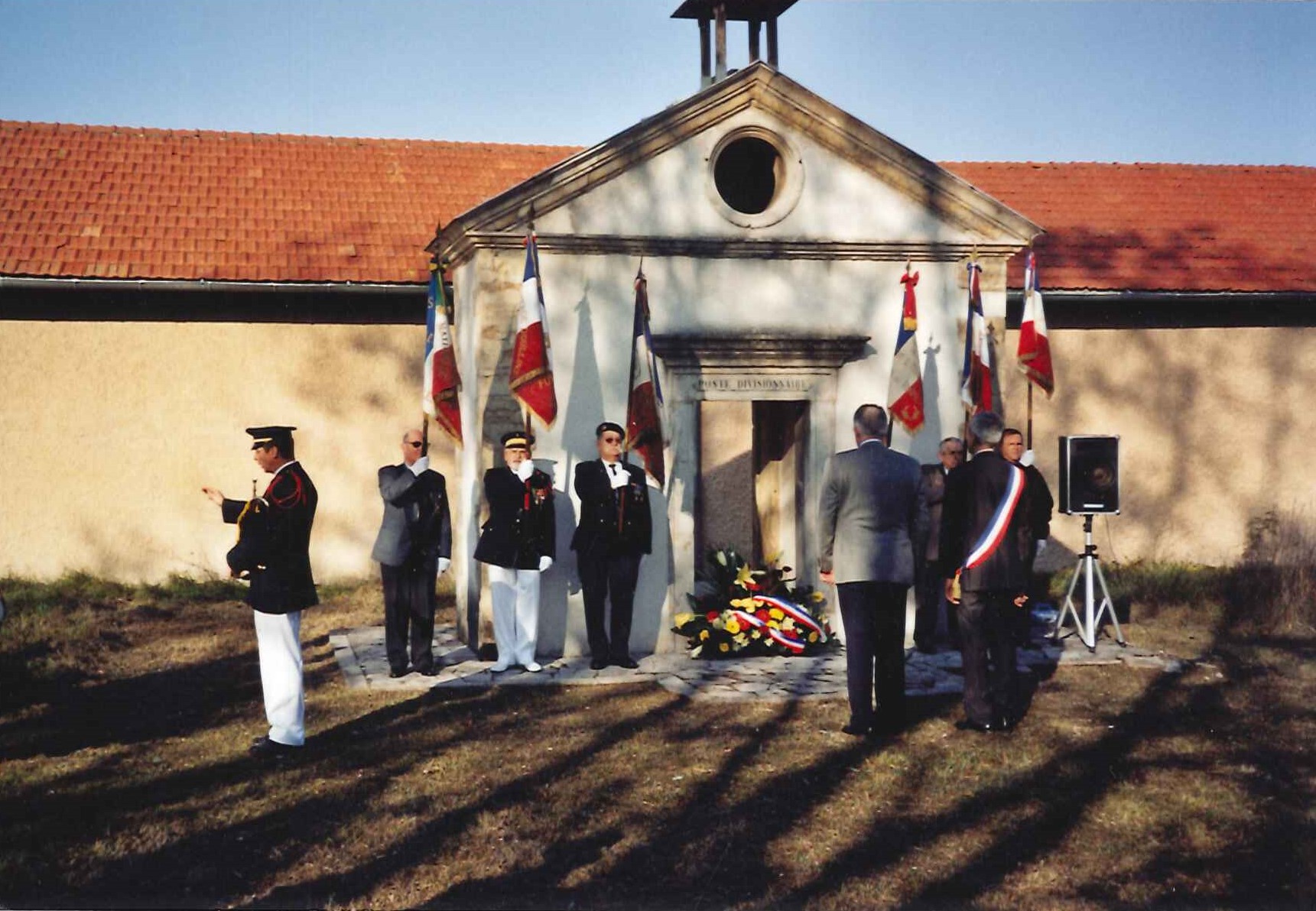 27 novembre 2004 : Journée du Souvenir dans l'ancien camp de Sathonay