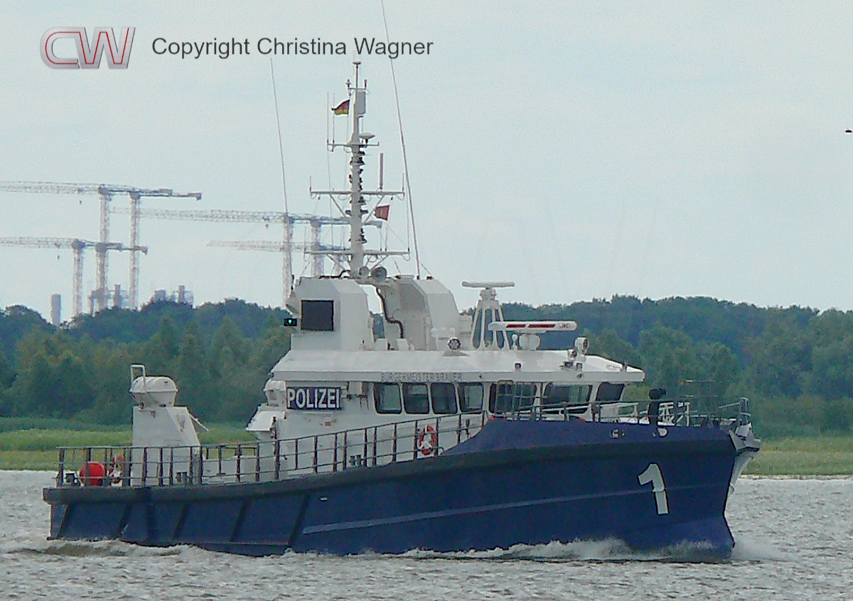Neues Hybrid-Polizeiboot BÜRGERMEISTER BRAUER