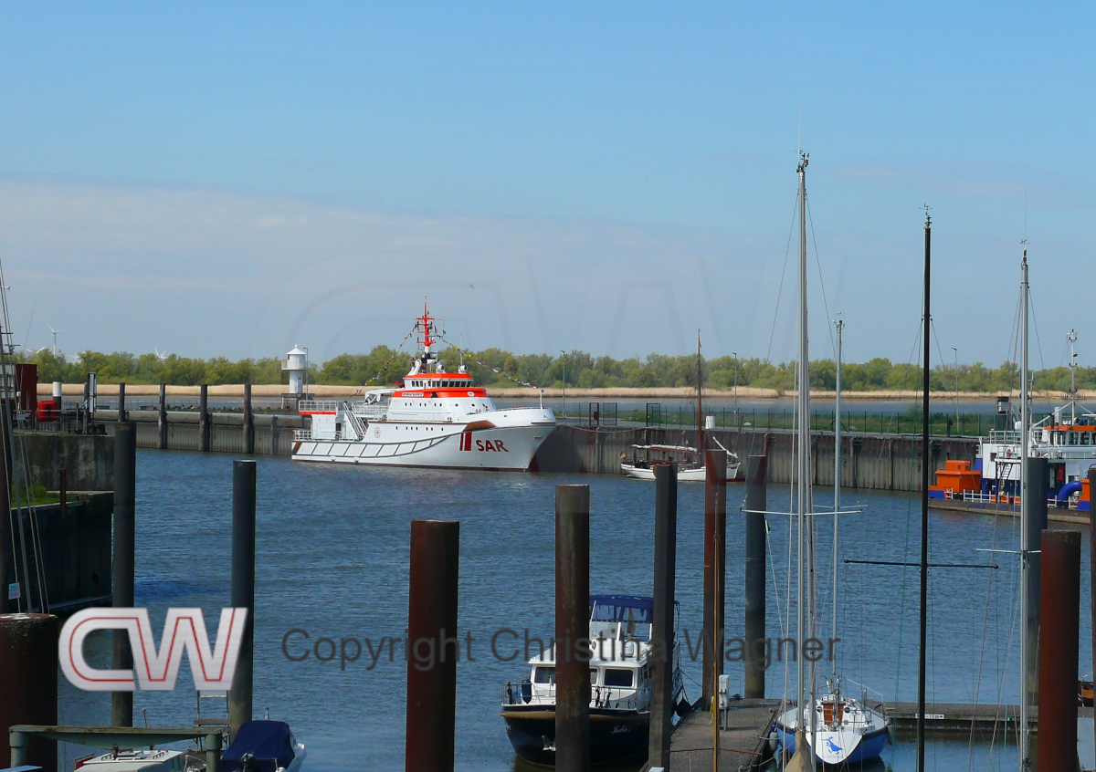 Seenotrettungskreuzer HERMANN MARWEDE in Glückstadt