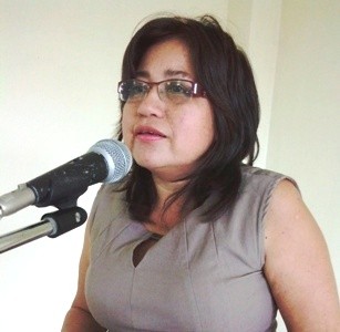 Carmita Álvarez Santana, presidenta del Tribunal Electoral de la Universidad Laica Eloy Alfaro de Manabí. Manta, Ecuador.