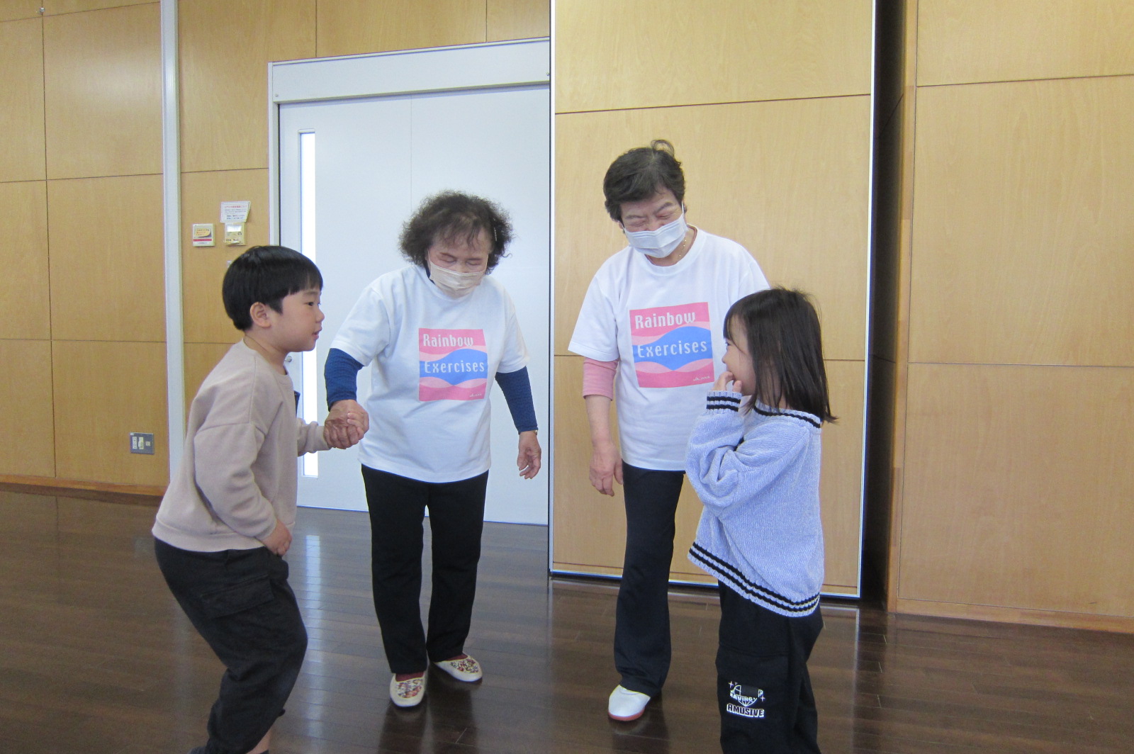 一緒に踊ろう♪