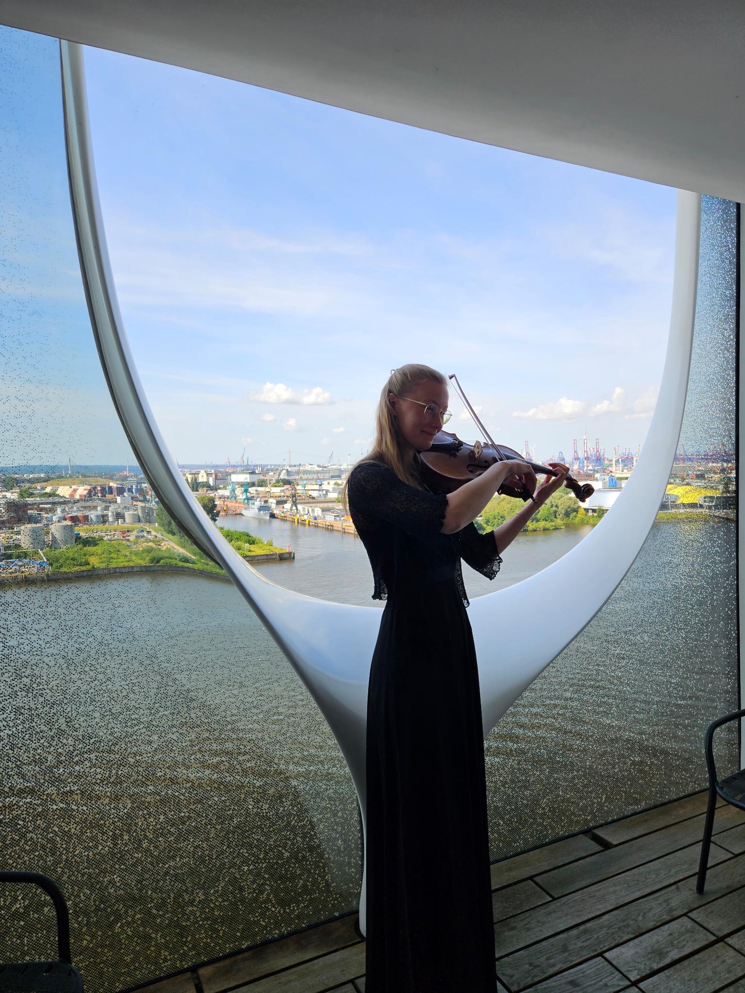 On the terrace at the Elbphilharmonie overlooking the port