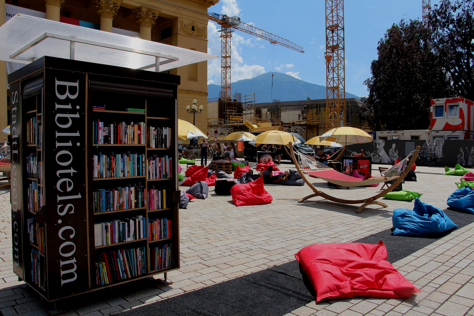 Open-air library