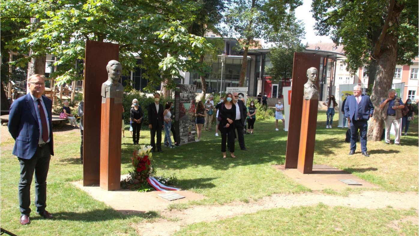 Schüler beteiligen sich an Stauffenberg-Gedenkfeier