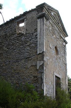 Marignana (région d'Ajaccio) Ancienne église st Nicolas (Chidazzo)