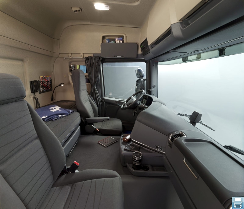 Scania G400 interior