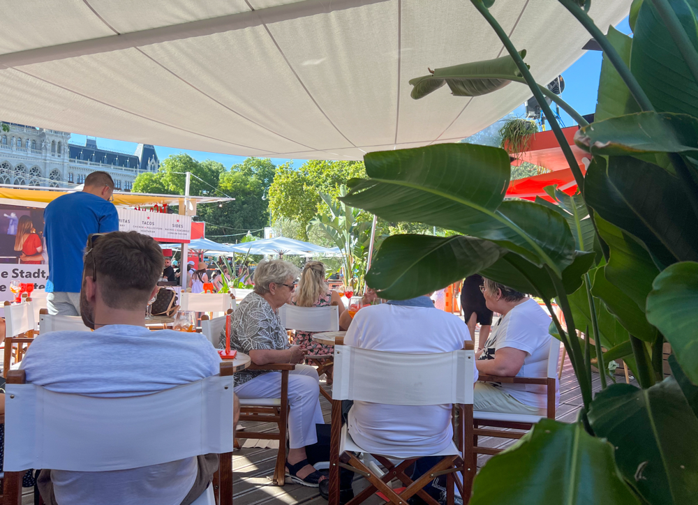 Abschluss der Tour auf dem Rathausplatz