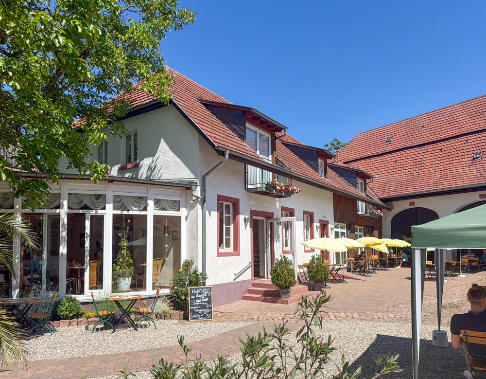 Landcafé - Gästehaus Walnuss