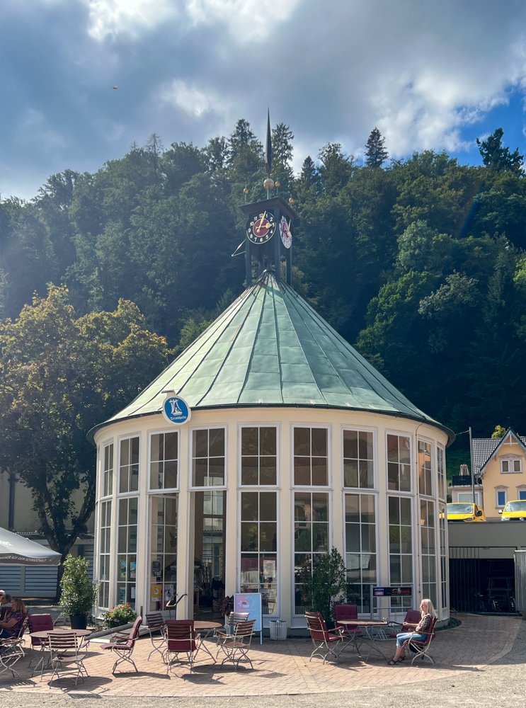 Trinkhalle