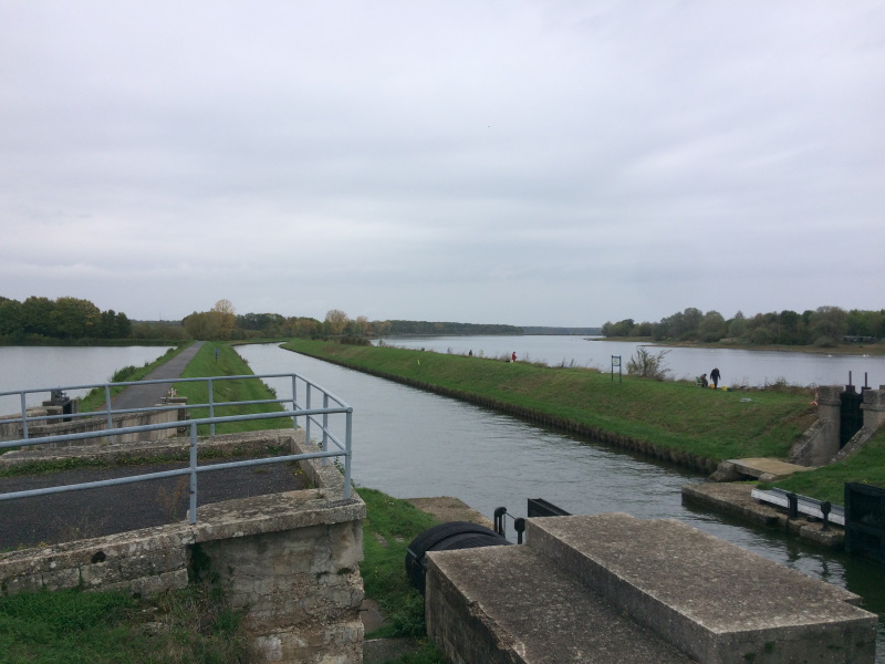 Etang de Gondrexange avec Canal de la Marne au Rhin