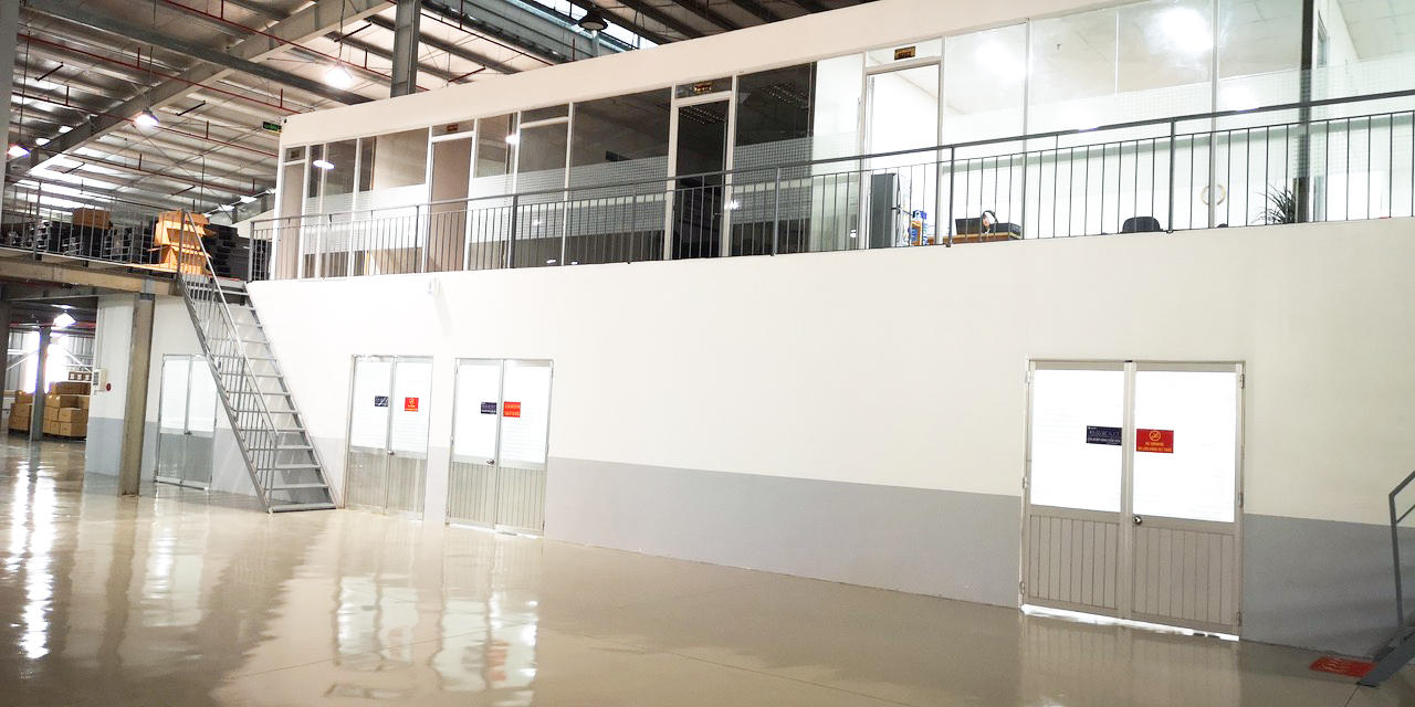 カバン・バッグの検品縫製工場　ベトナム　ホーチミン