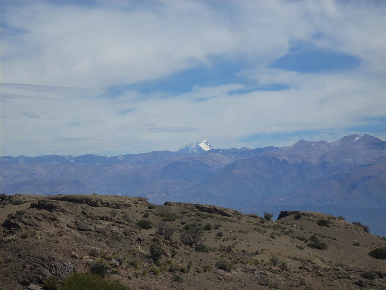 Vista del Aconcagua desde el mirador en la cruz de Paramillos