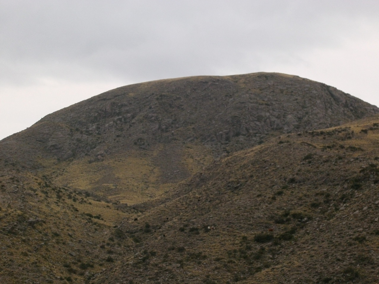 Cerro Aspero. Edgardo MOINE