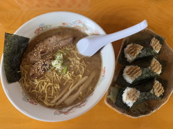 ランチはらーめんむすび家