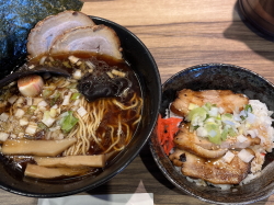 ランチは拉麺鷹の爪