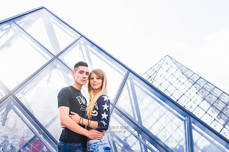 love session, paris, amoureux, love story, engagement, rachel jabot ferreiro, erjihef photo, Louvre