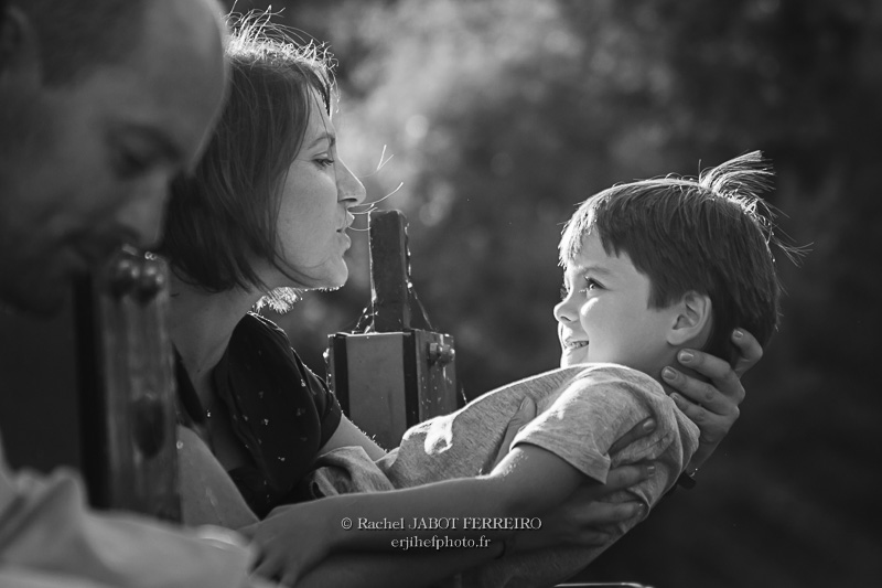 photos de famille, photos d'enfants, portraits de famille, vendée, photos de famille en vendée, photographe de famille en vendée, famille en bleu, camaieu de bleu, rachel jabot ferreiro, erjihef photo, harmonie vestimentaire et photo