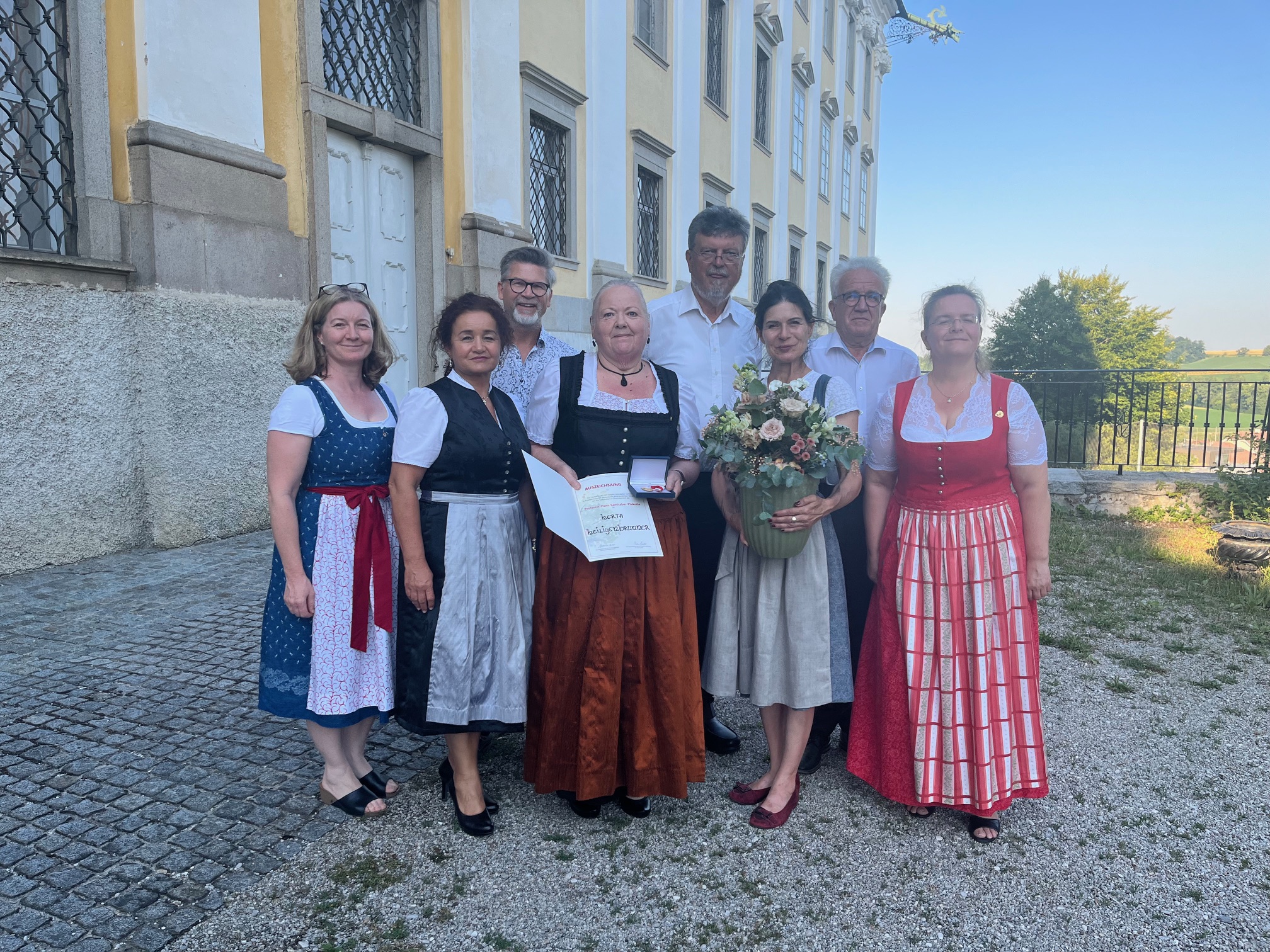von links: Sabine Grünberger, Anita und Manfred Fenster, Herta und Josef Heiligenbrunner, Barbara Marksteiner, Alexander Jalkotzy, Birgit Aigner; Foto: S. Grünberger 