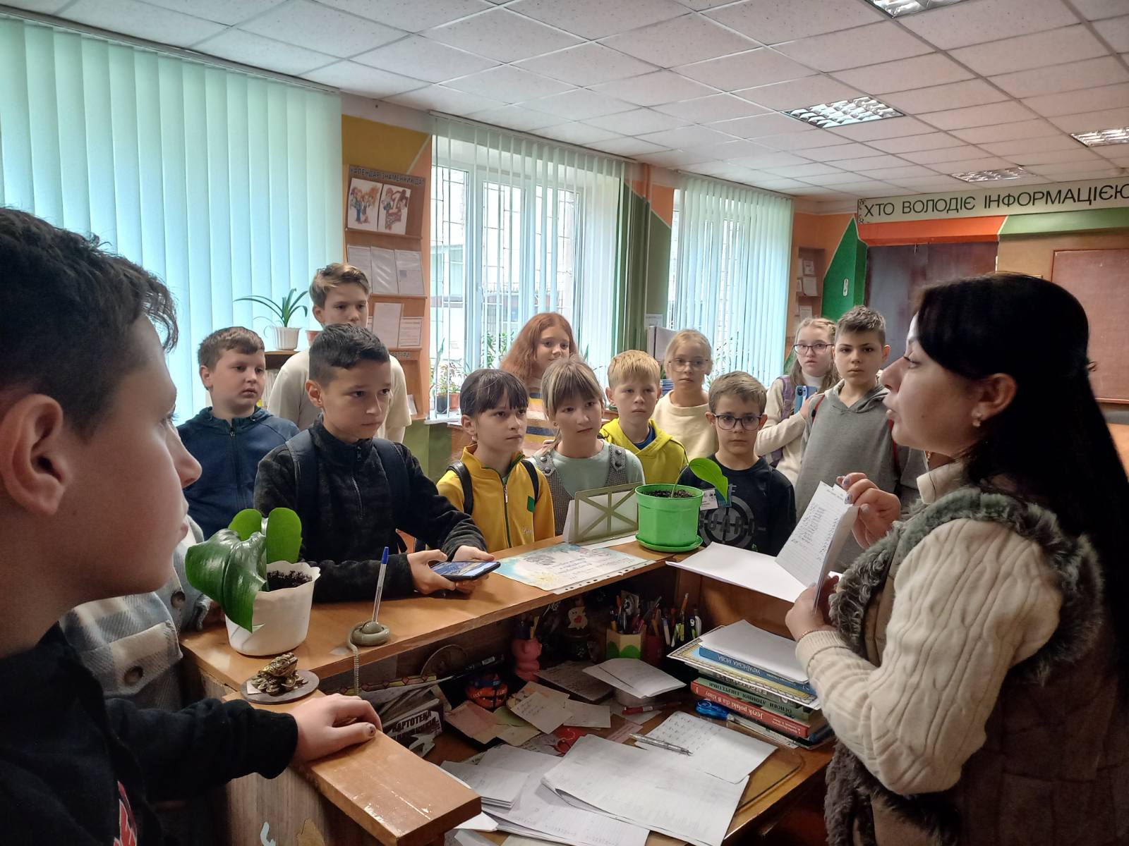 а також дізнались алгоритм дій за яким можна потрапити до  «Книги рекордів бібліотеки» .