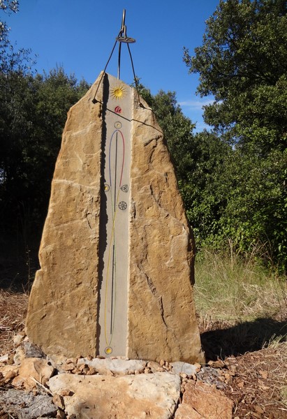 meridienne-cadran-solaire-pierre-naturelle-trans-provence-var-83-meridiennes-cadrans-solaires-vente-achat