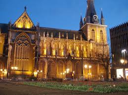 La très belle cathédrale de Liège, construite au XIIème siècle, accueille les trésors principautaires 