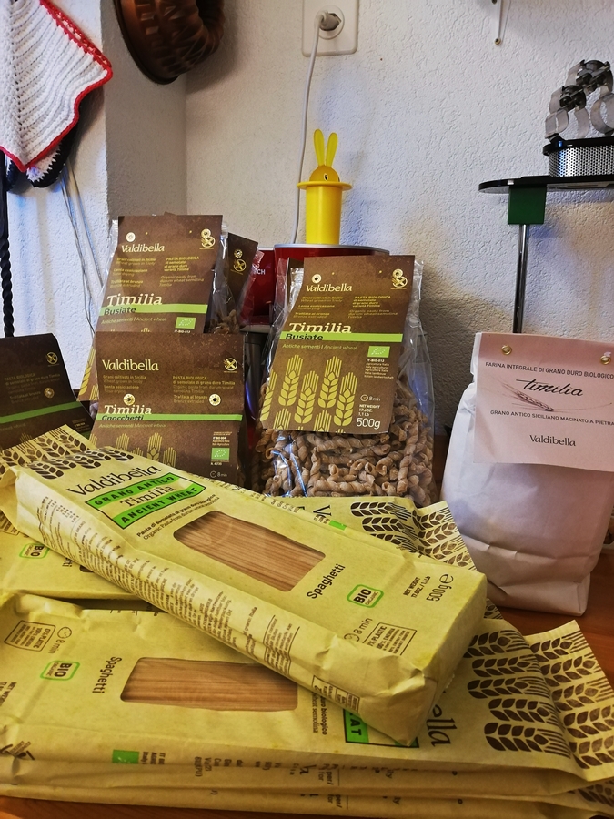 Timilia, ein altes und glutenarmes Getreide aus Sizilien, erhältlich bei https://crowdcontainer.ch/