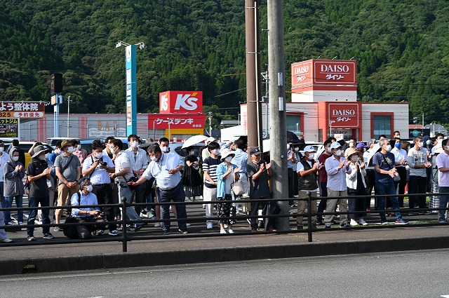 枝野代表と佐伯市で街頭演説会を行いました