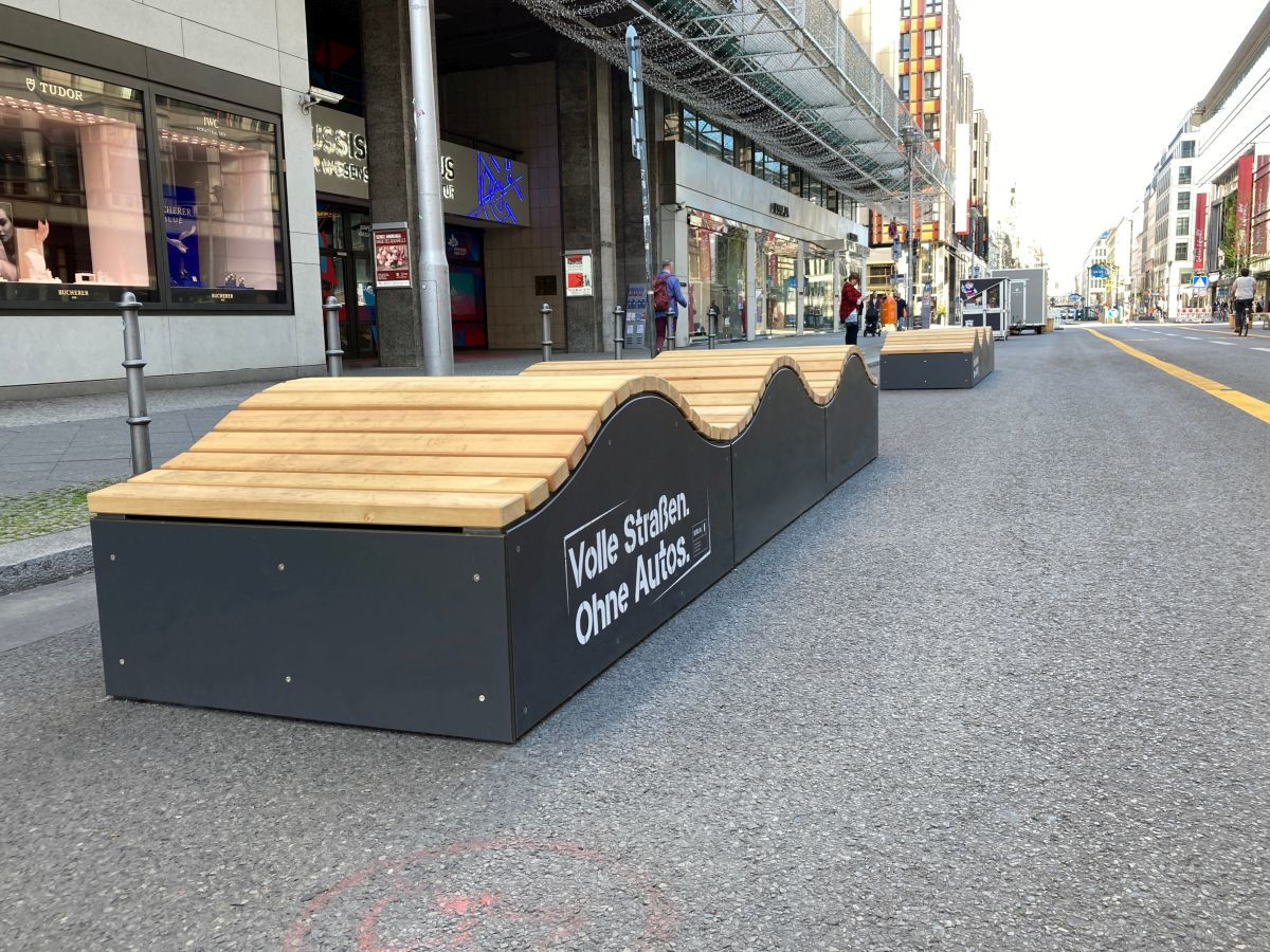 Parklets - "Flaniermeile Friedrichstraße", Berlin