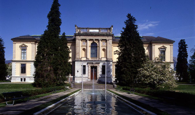 Kunstmuseum Solothurn – Pedro Meier und Gerhard Meier Ausstellung 1995 – Dokumente und Bilder / Manuskripte und Erstausgaben – Aufbau und Einrichtung: Pedro Meier und Werner Morlang – Buch-Vernissage: »Das dunkle Fest des Lebens« – Archiv Pedro Meier