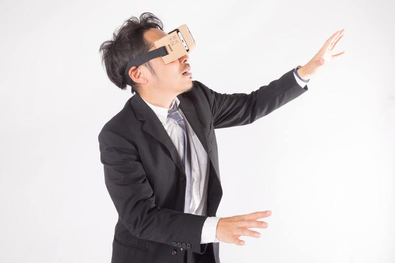 VRで経験値を上げる新入社員研修