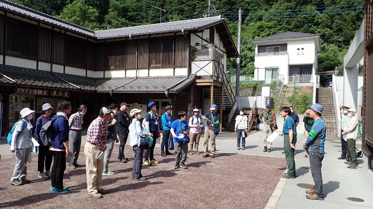 芝原 久　「FIT友の会」資格取得支援講座「森林内の野外活動－実習」　高尾森林ふれあい推進センター前　2023年6月18日(日)