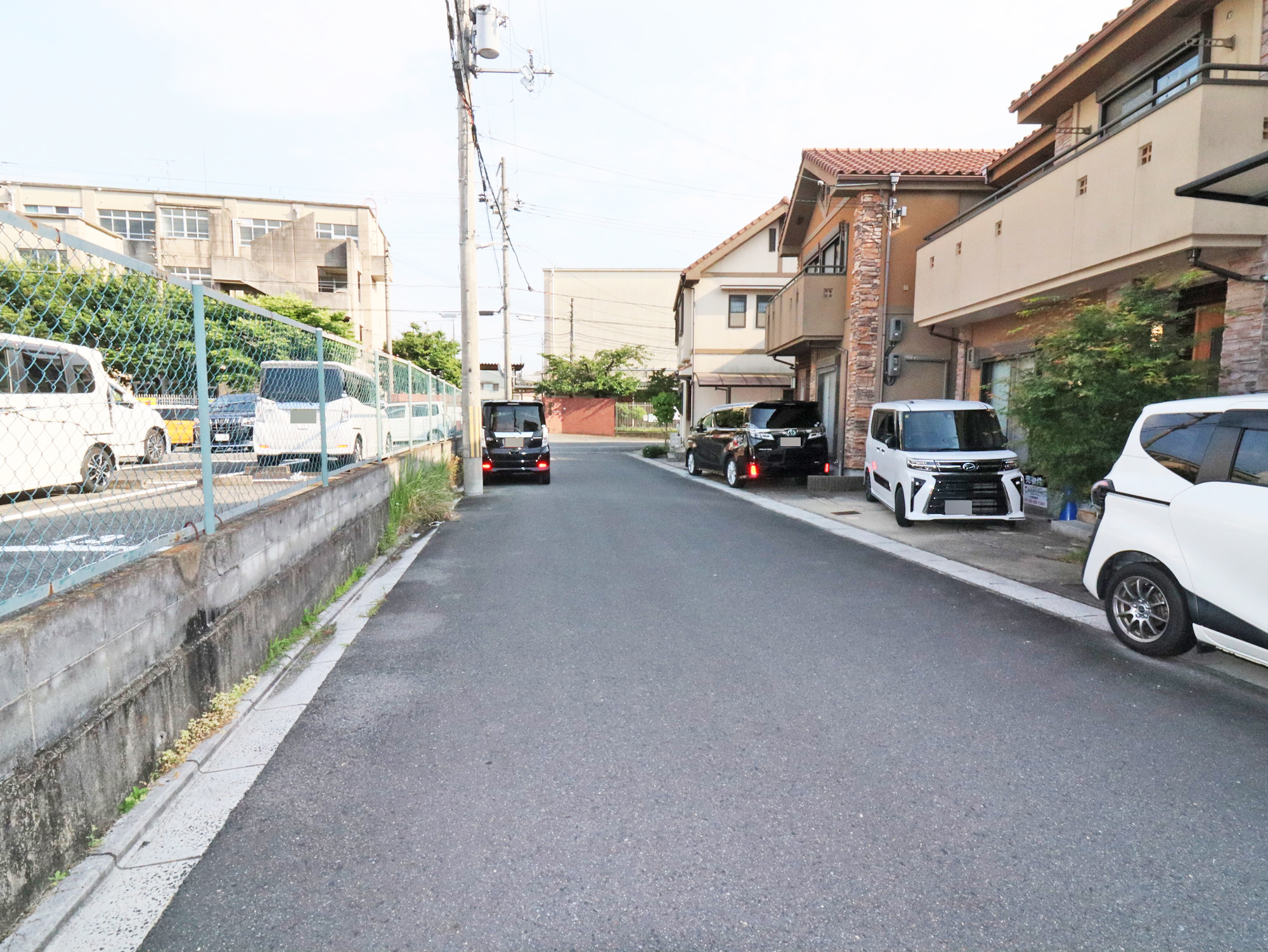 前道　幅員６ｍ公道