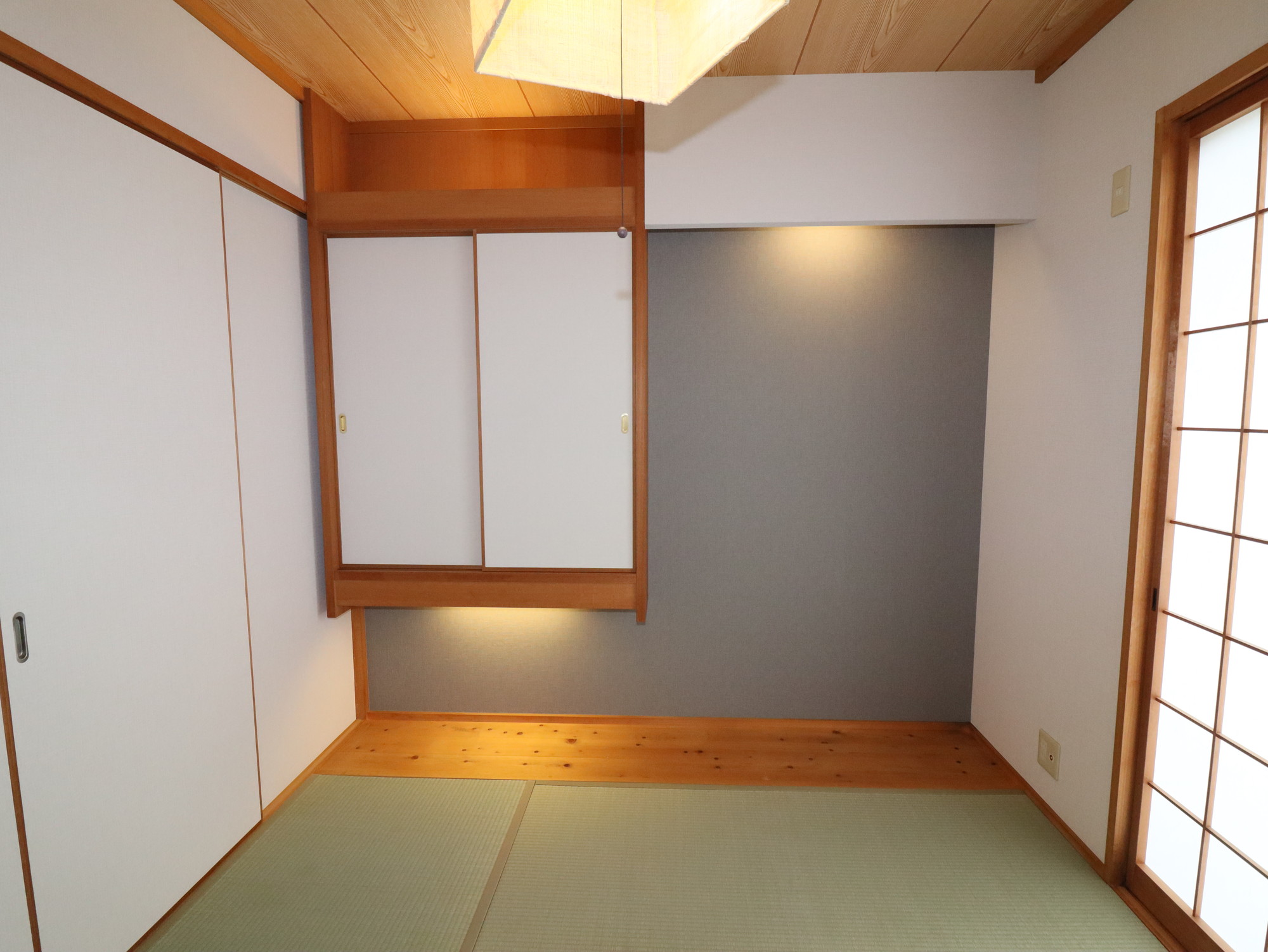 和室　床の間