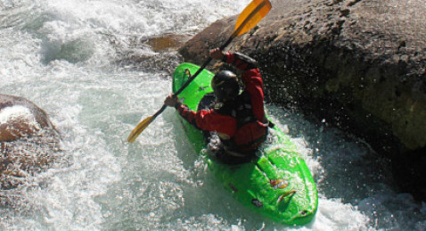 Gael Garide kayak pays Basque