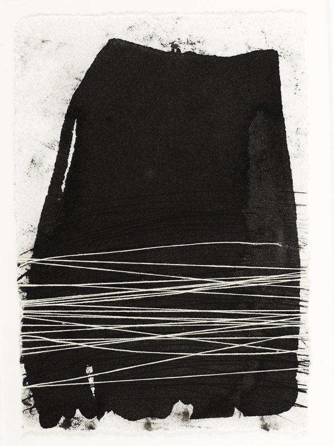221115 - Encre, fil de coton sur BFK Rives 300 g - 17 x 12 cm 