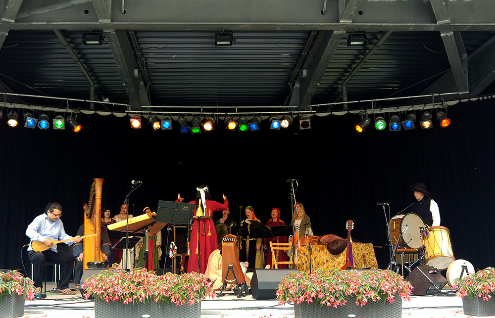 Ensemble Violetta & Lilia caeli | Photo: Dirk Schützner
