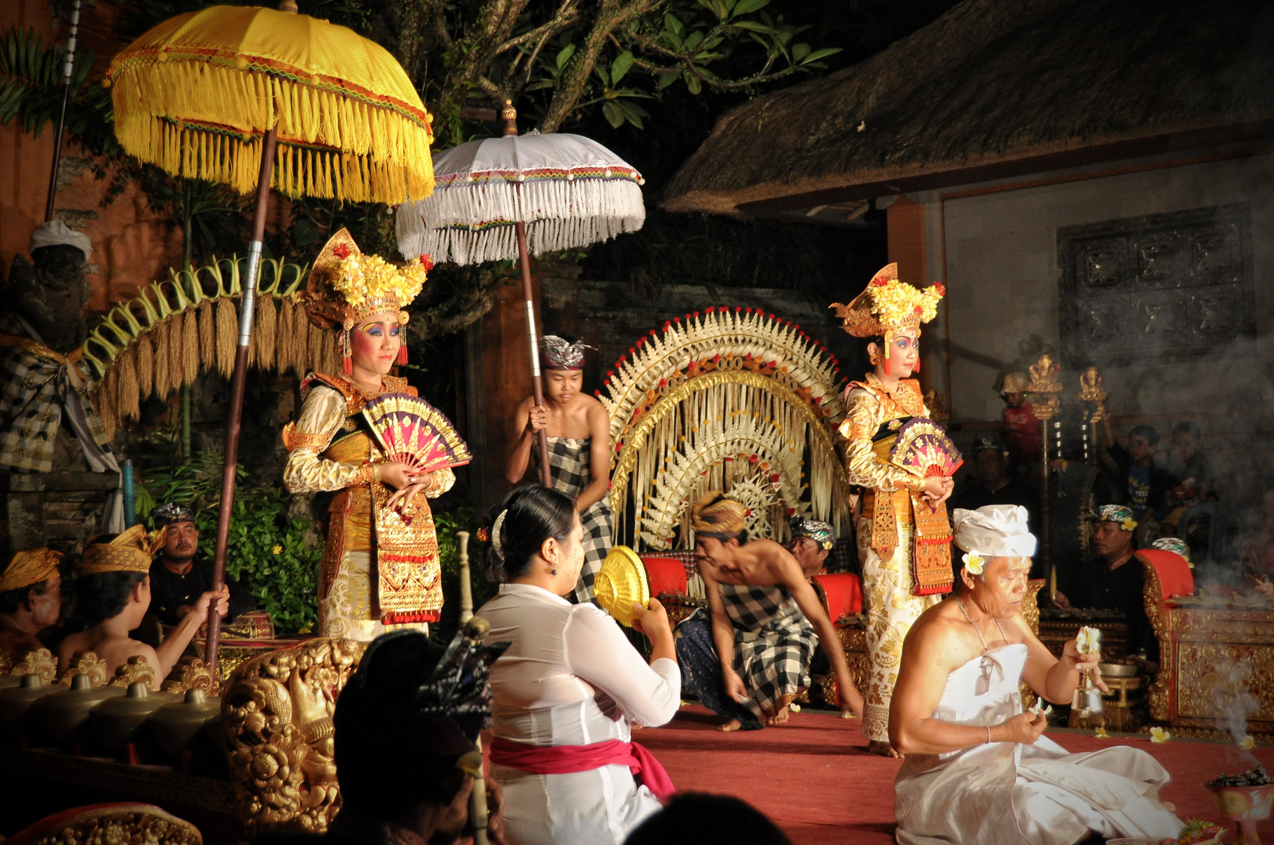 Indonesian dance _Ubud Bali
