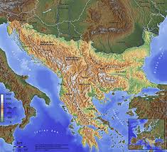 A península Balcânica ou Balcãs. Porta de entrada para vários povos asiáticos na Europa.