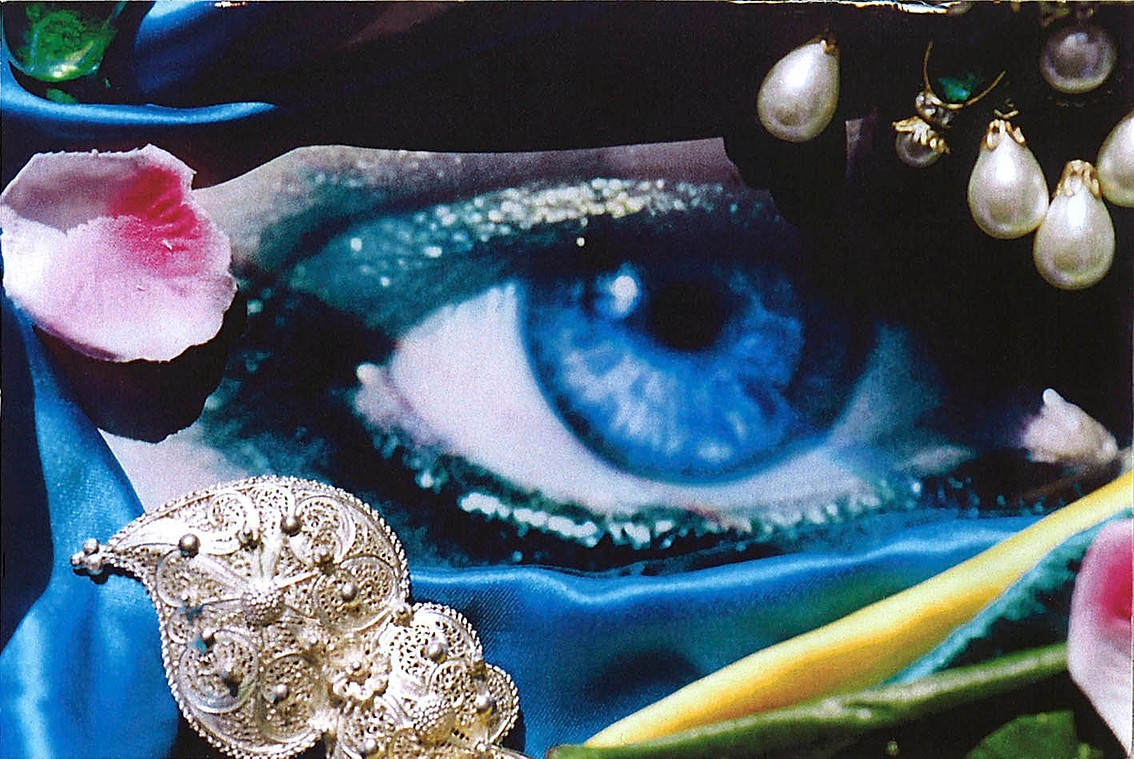 Christine Spengler. Yeux et bouches. Ojo azul