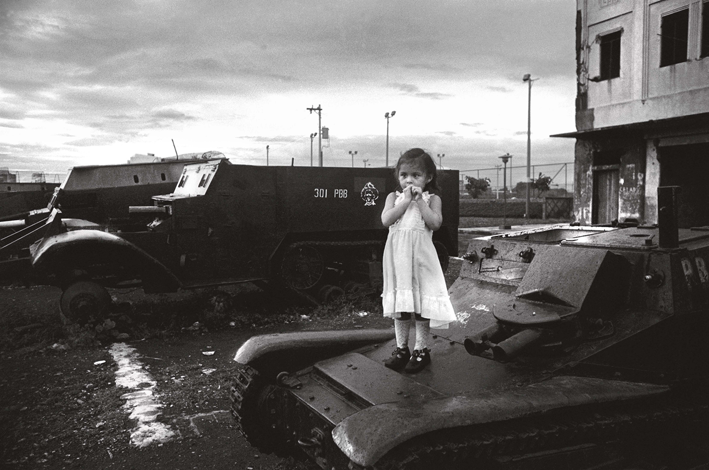 &#169Christine Spengler - Nicaragua, 1981. Managua.