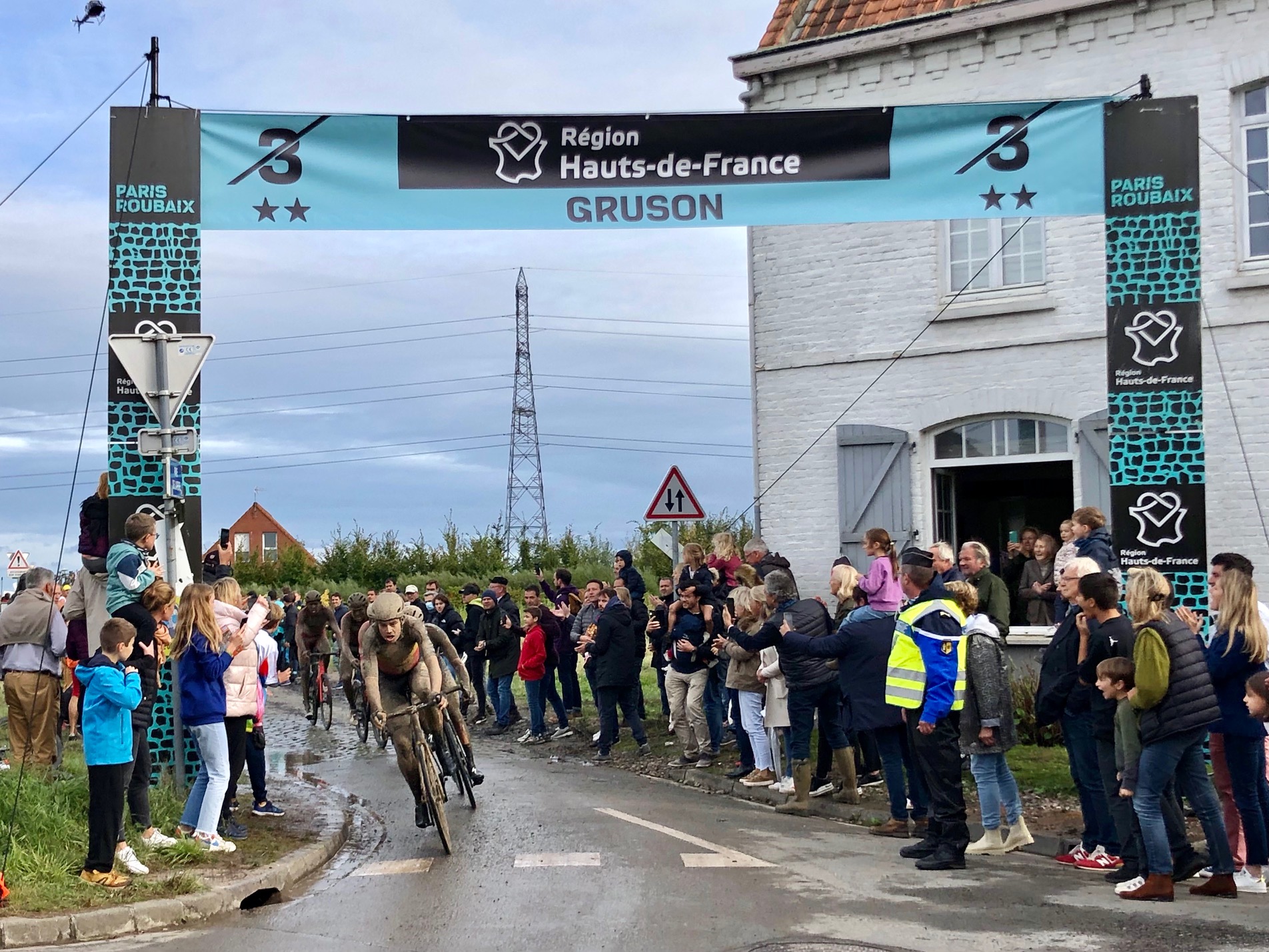 Sur les pavés : Paris-Roubaix !