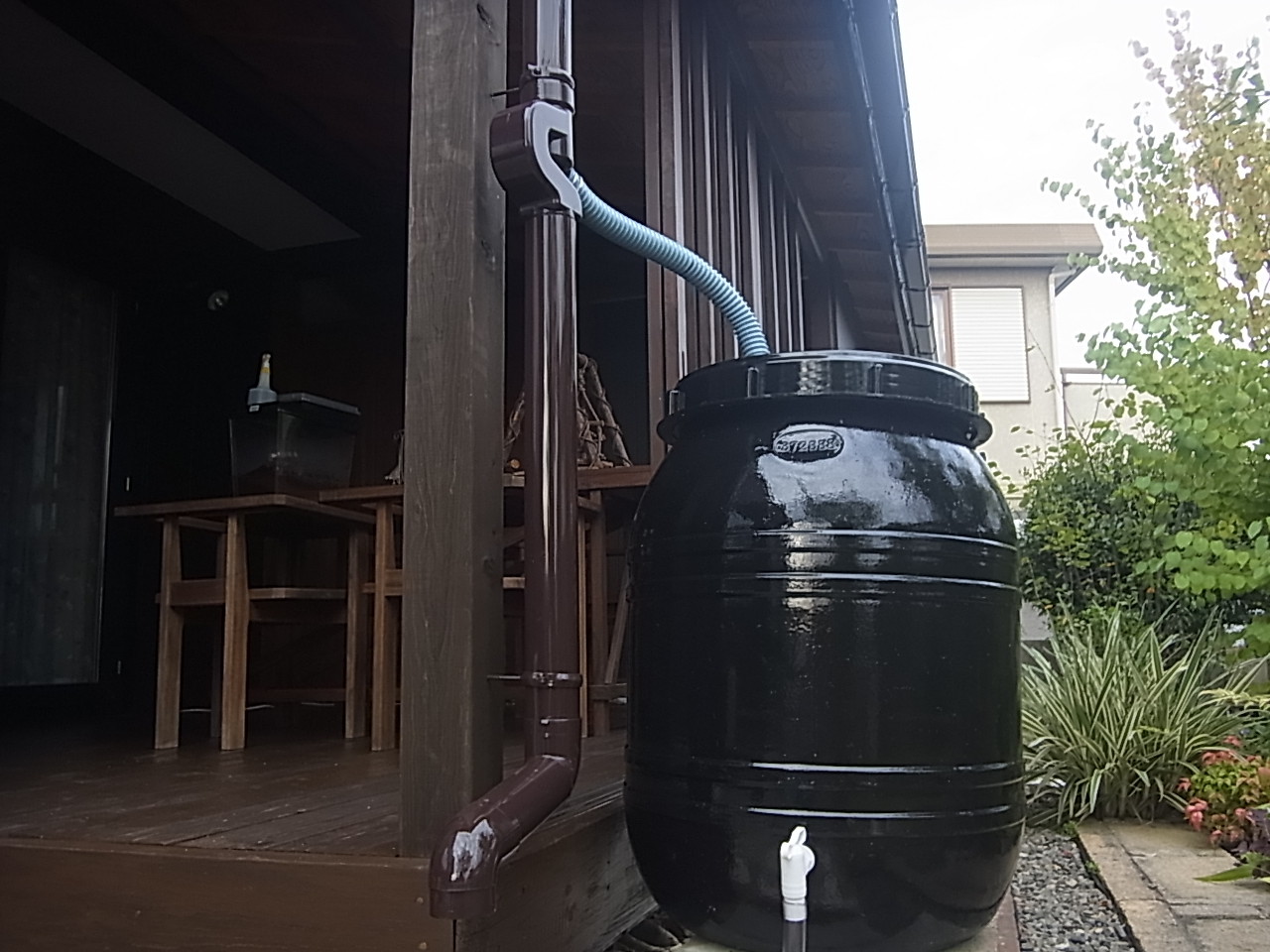 雨水タンクで熊本名水を守れ 熊本の住宅 外壁塗装 屋根塗装 防水塗装は 岩津塗装へ 雨水タンクで熊本名水を守れ 熊本の住宅 外壁塗装 屋根塗装 防水塗装は 岩津塗装へ