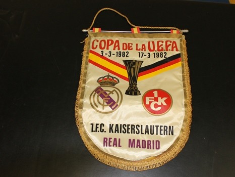 1982 - Wimpel Real Madrid - 1. FCK (Initiative Leidenschaft)