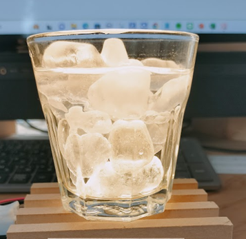「暗さ」を提案する。ということ ～感じる「灯り」～
