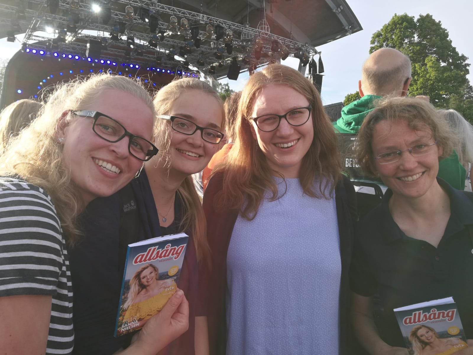 Stephanie Jarvers, Maria Korten, Anna Nick und Ursula Hartmann bei Allsång på Skansen