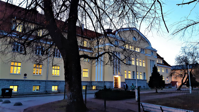 Schul-/Kindergartengebäude in Tartu (Foto: Alexandra Herger)