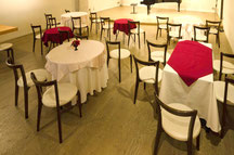 ［貸しホール、貸し教室、貸しスタジオ、多目的スペース、レンタルスペース］里夢のテーブル・椅子