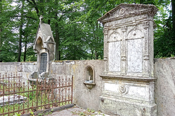 Friedhof Krásná Lípa Foto: Susann Wuschko